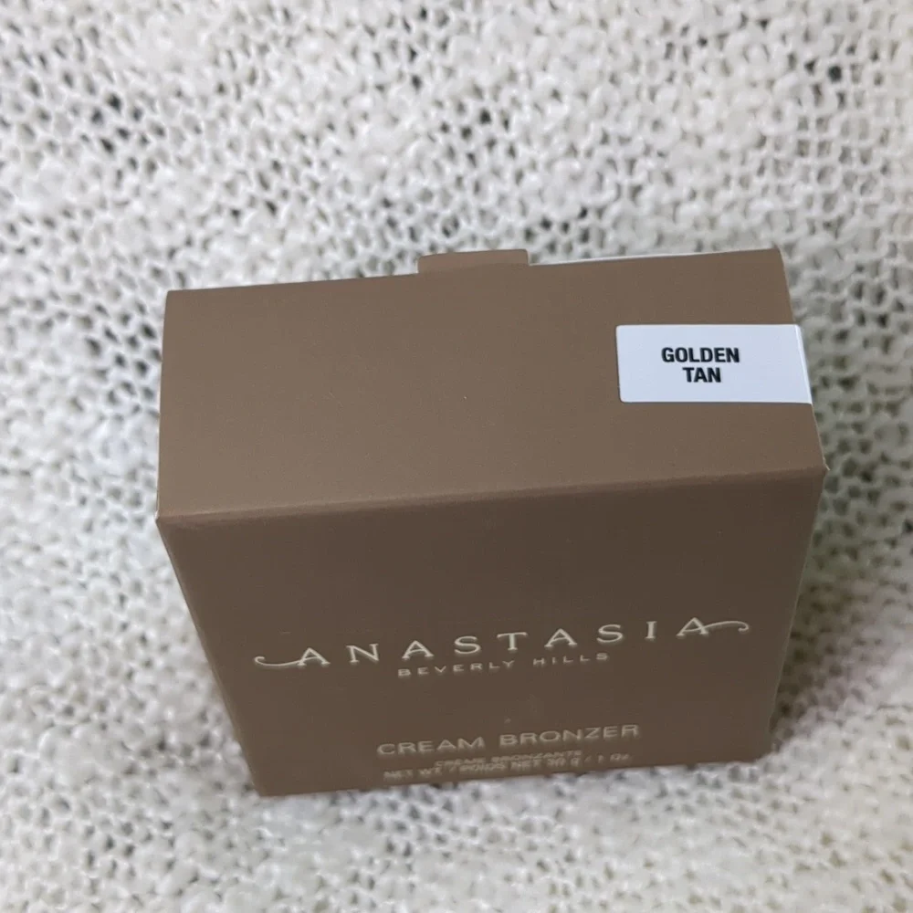 Anastasia Beverly Hills Cream Bronzer in Golden Tan, 30ml/1.0oz